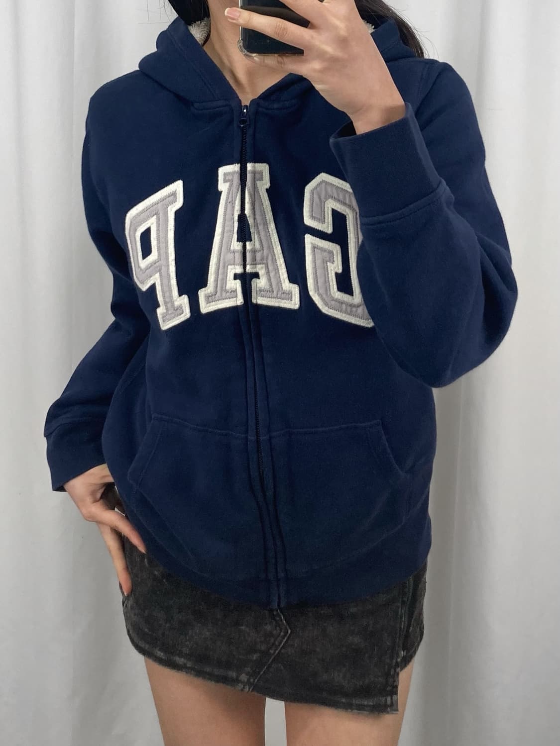 갭 네이비 빅로고 후드집업 상품이미지2