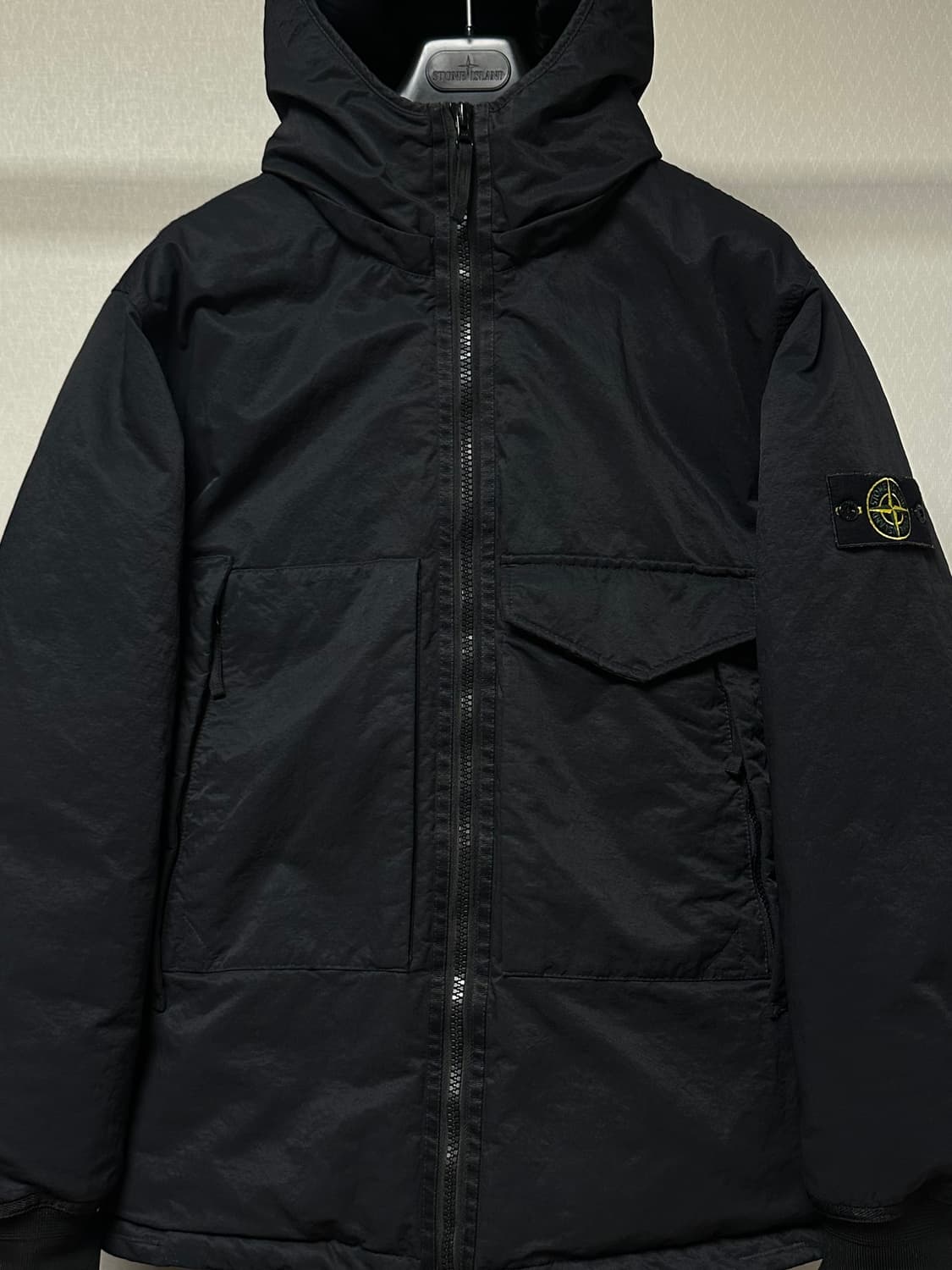 스톤아일랜드 오파크 트윌 다운 tc 패딩 L(105) 국내판 상품이미지1