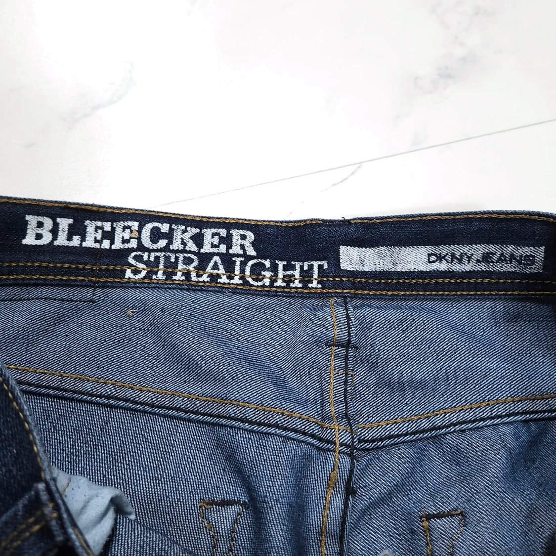 33)DKNY 스트레이트 워싱 데님 청바지 상품이미지8