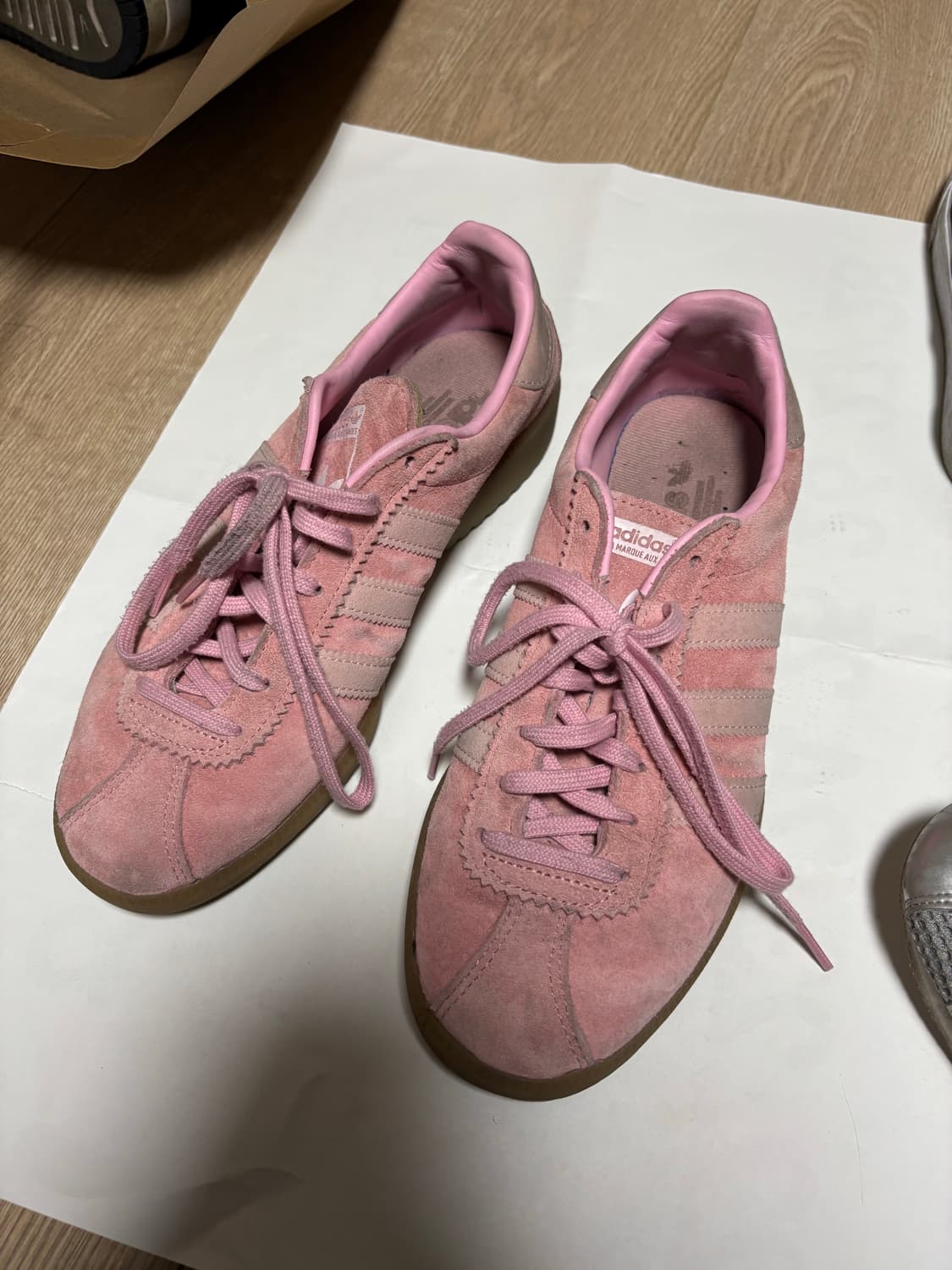 아디다스 버뮤다 글로우 핑크 상품이미지1