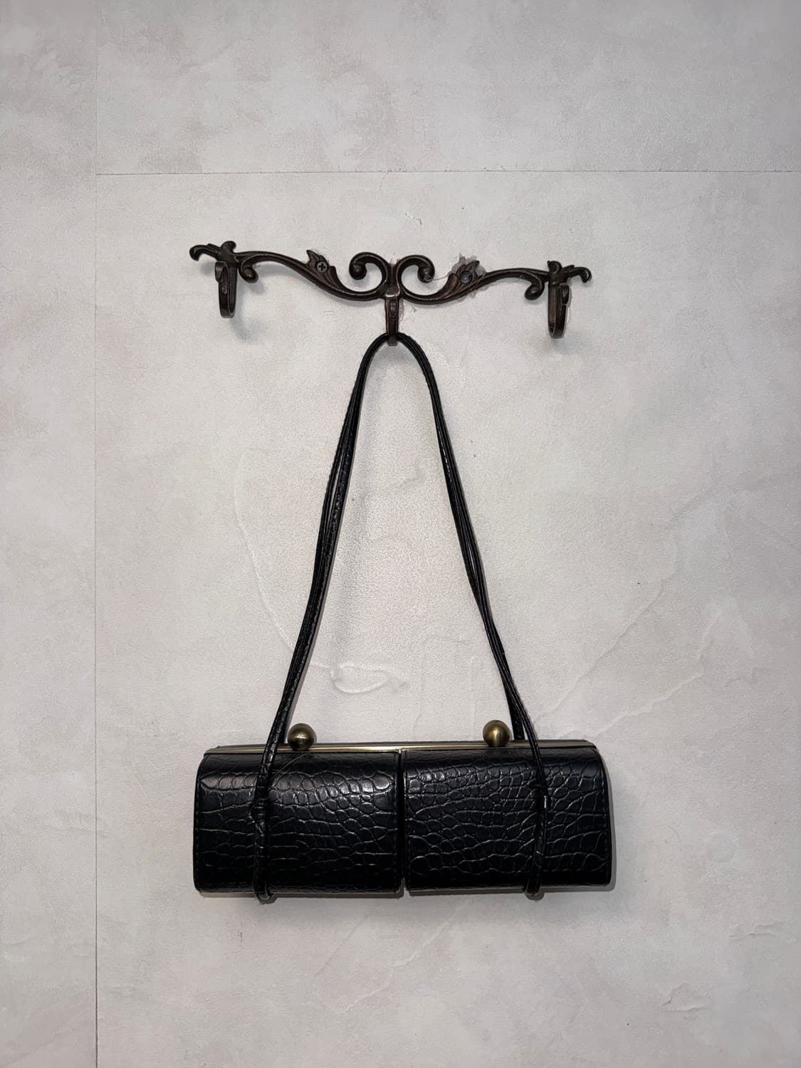 Black python double pocket mini 숄더백 상품이미지1