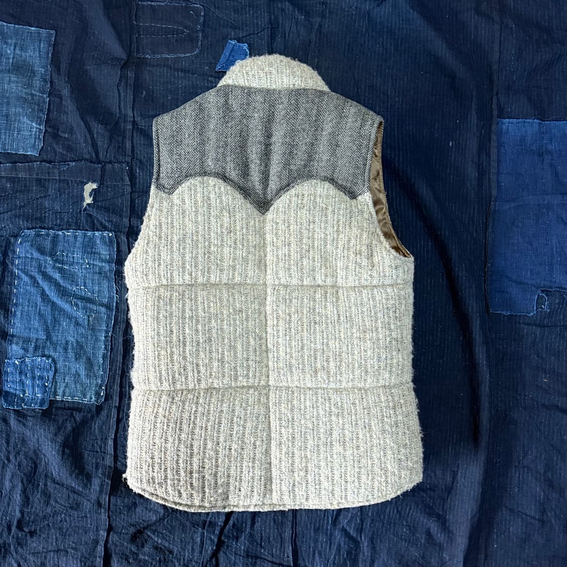 Bonds & Peace 울 블랜드 요크 베스트 1 상품이미지7