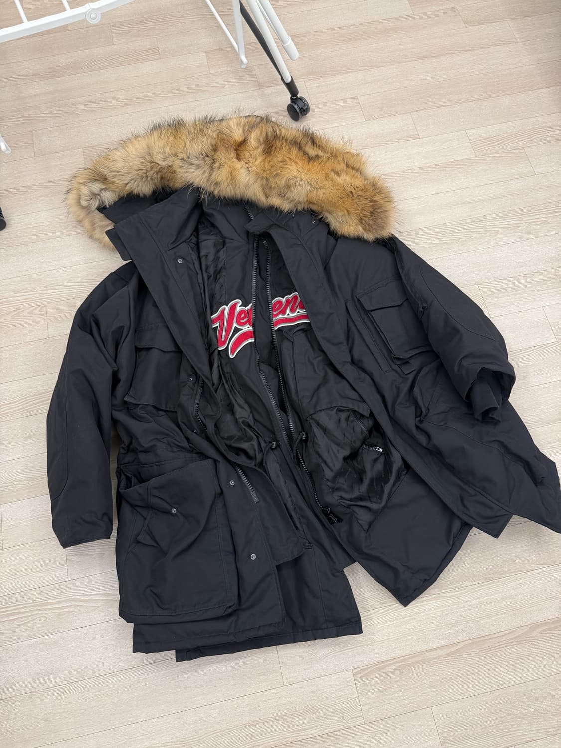 [M] 베트멍17FW 퍼 엠브로이드 파카 상품이미지3