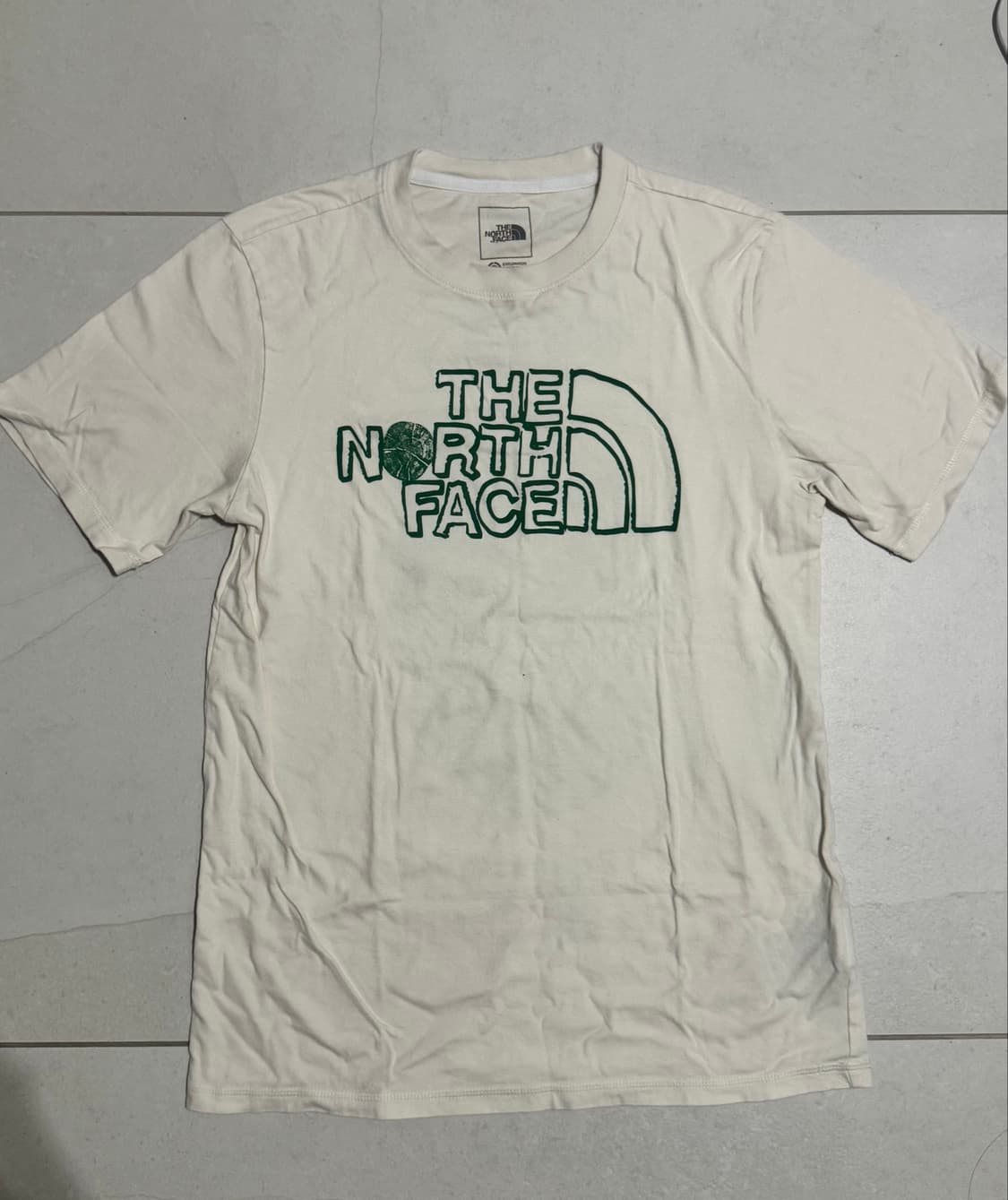 The North Face Earth Day Shortsleeve 상품이미지3