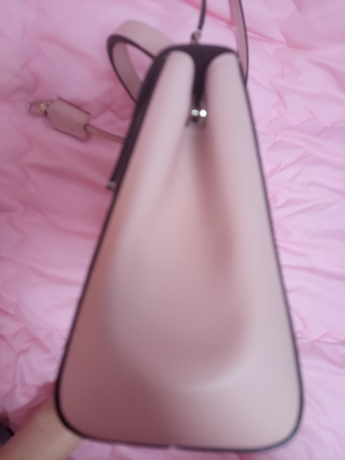 정품)급처상태좋음!루이비통 핑크 에삐 클루니bb 토트 크로스백 가방 상품이미지8