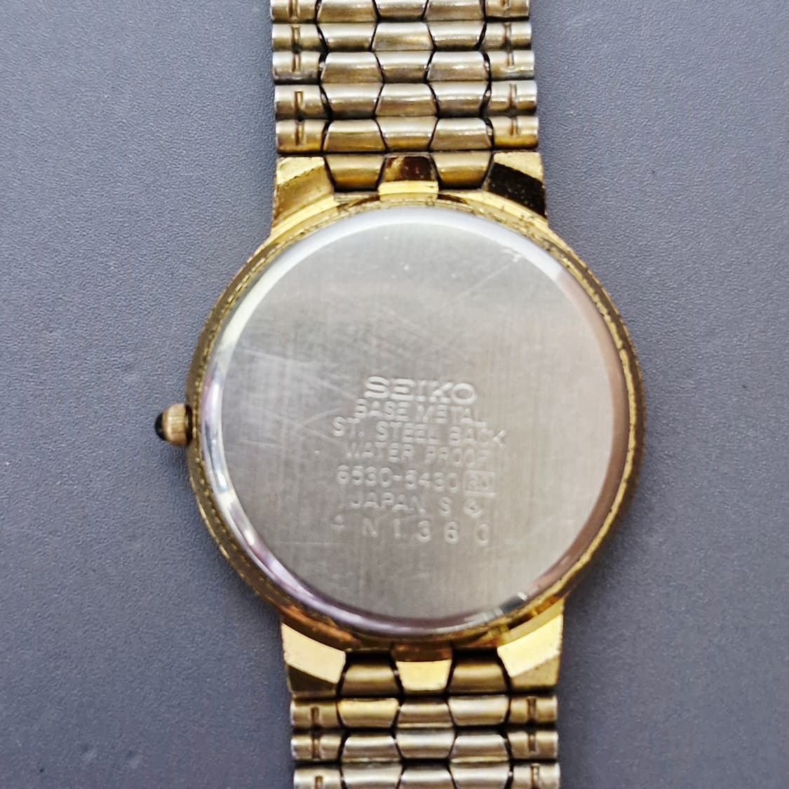 세이코 빈티지 쿼츠 드레스 워치 상품이미지10