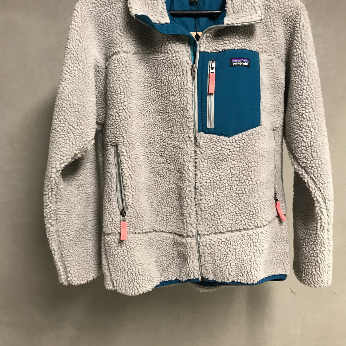 파타고니아 레트로 플리스 자켓 그레이 XL(W) 상품이미지3