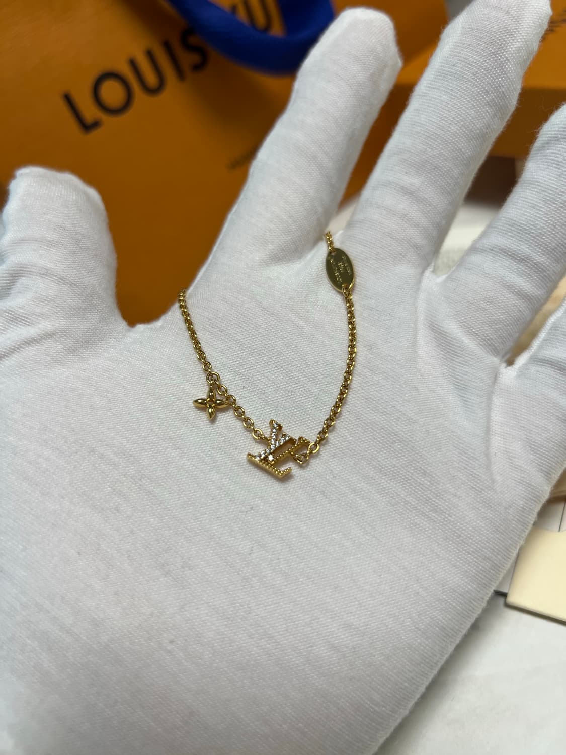 루이비통 LV 아이코닉 팔찌 M00587 상품이미지3