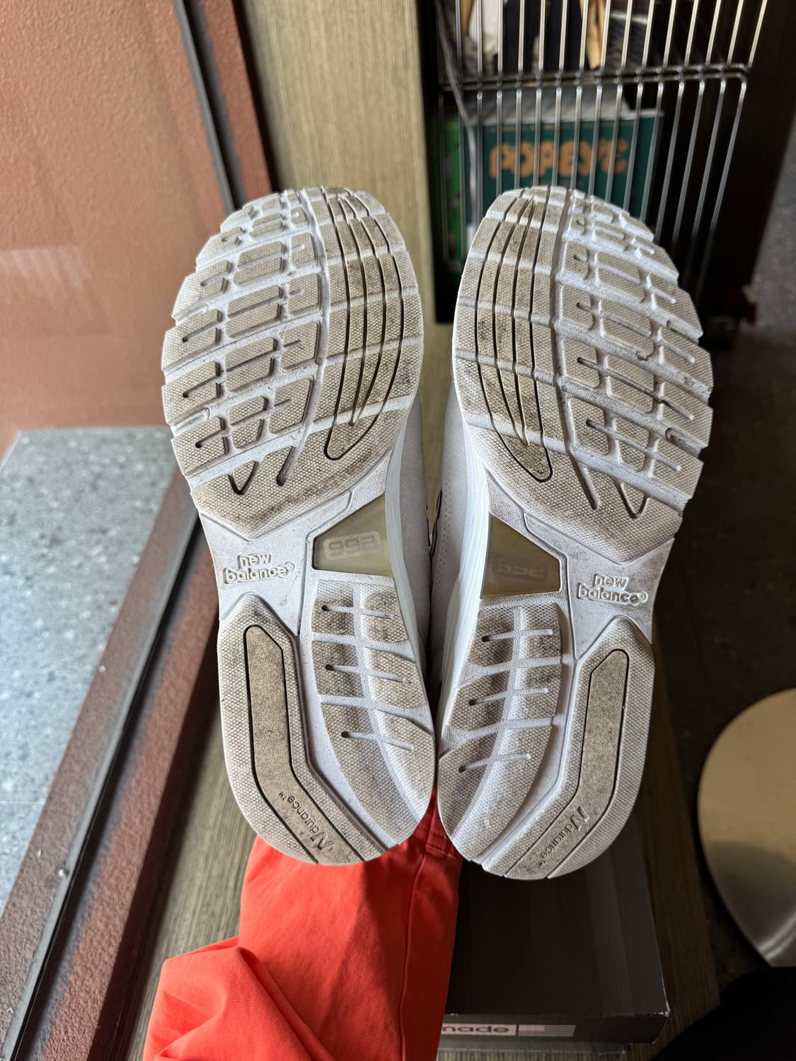 뉴발란스 992 화이트 실버 270 상품이미지8