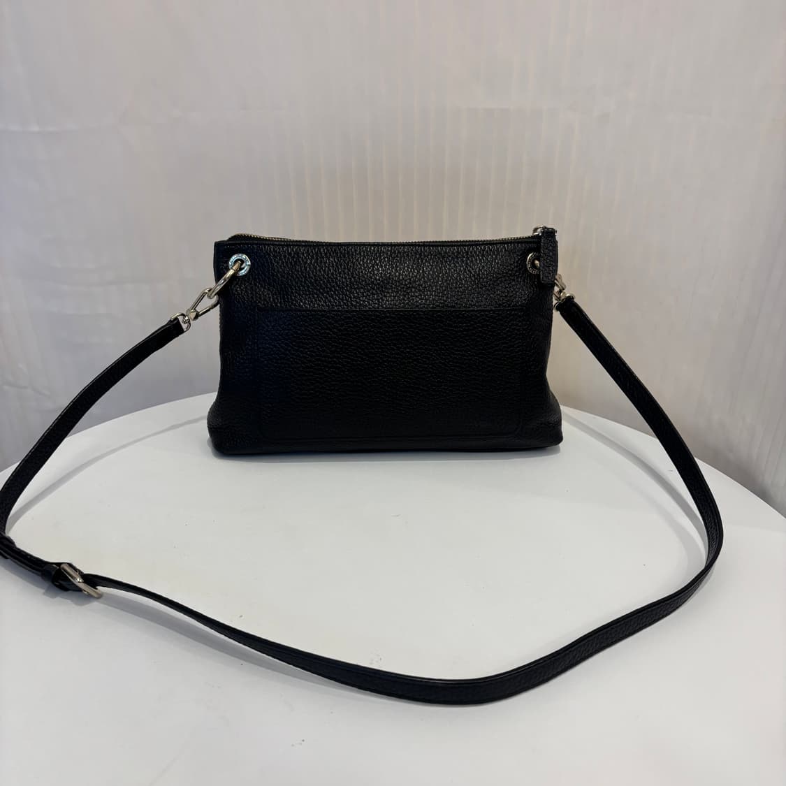 정품 메트로시티 가죽 크로스백     상품이미지6