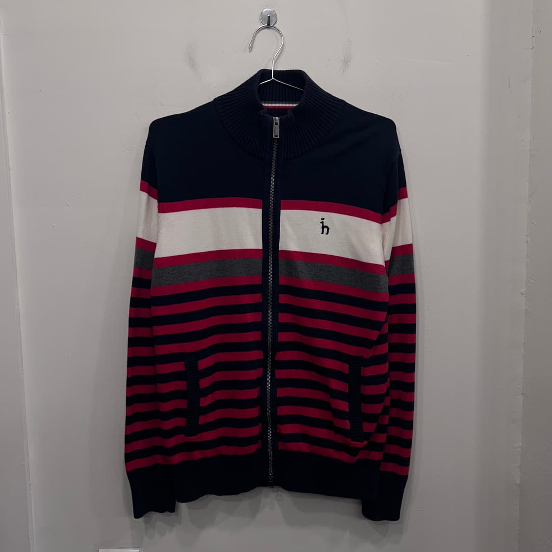 헤지스 스트라이프 배색 투웨이 하이넥 니트집업 상품이미지2