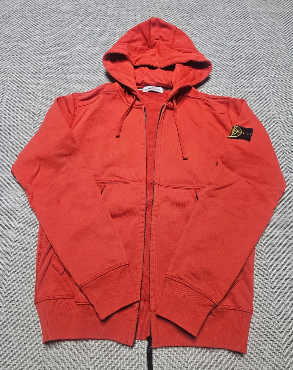 스톤아일랜드 후드집업 레드 (M-L)  상품이미지3