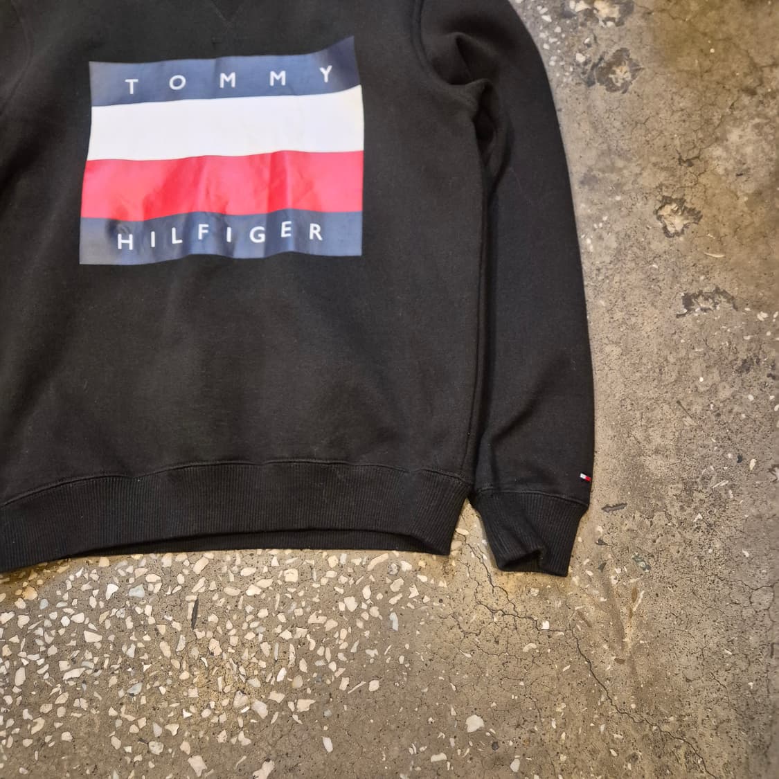 M 타미힐피거 블랙 맨투맨  상품이미지6