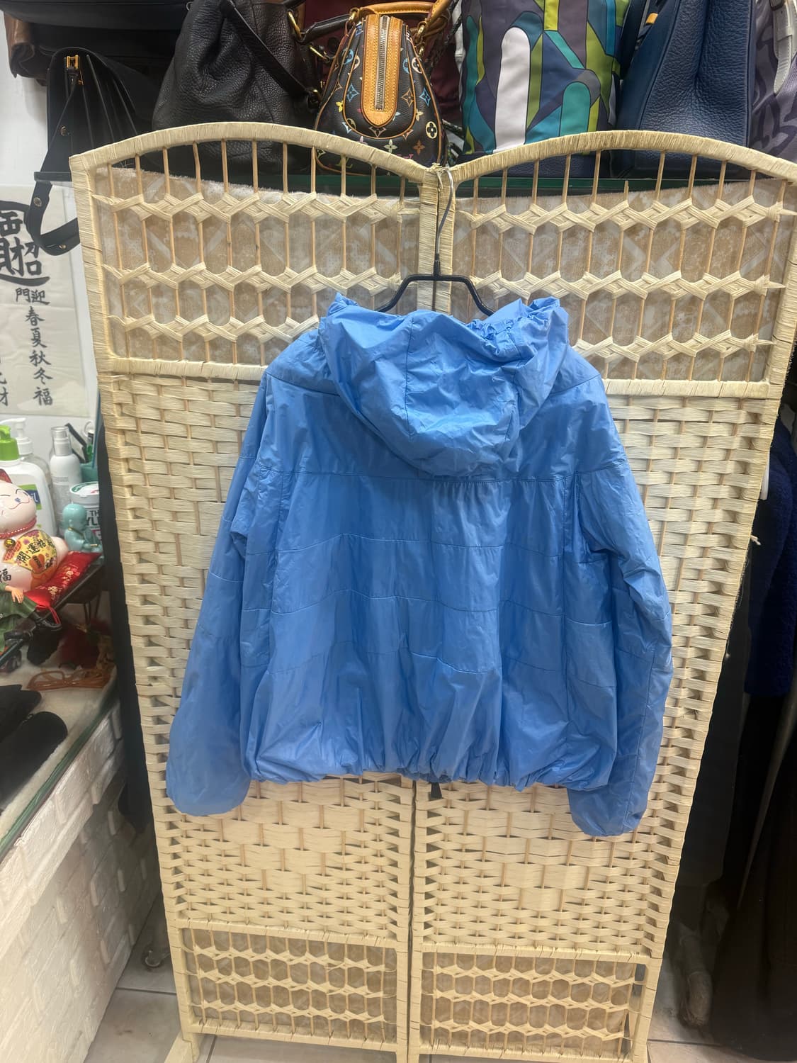 2/55-66 정품 몽클레어 그렉노블 바람막이 팝니다 상품이미지9