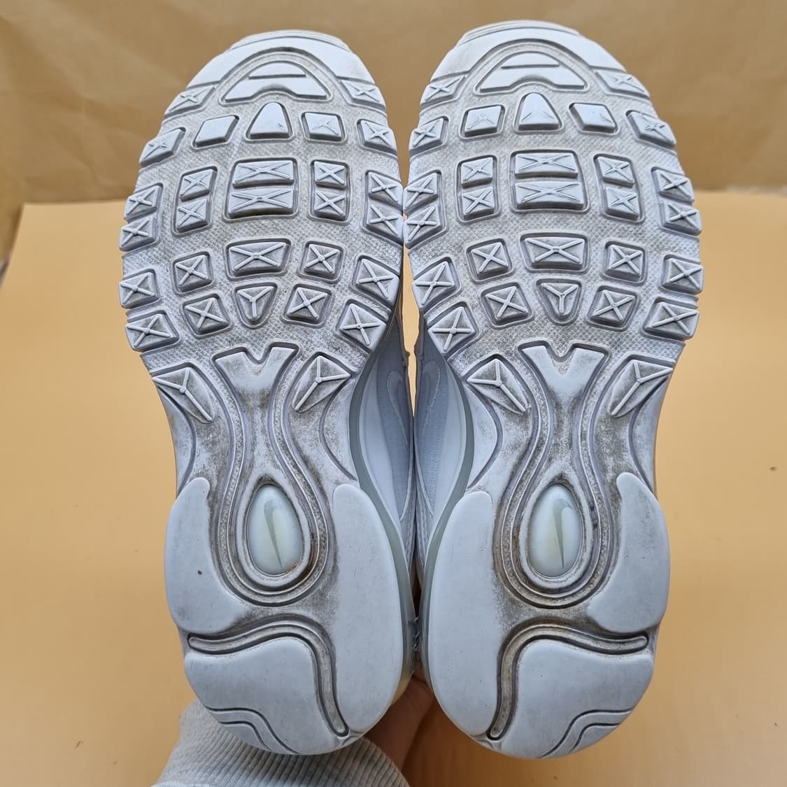 나이키 에어맥스 97 화이트 운동화225. 상품이미지3