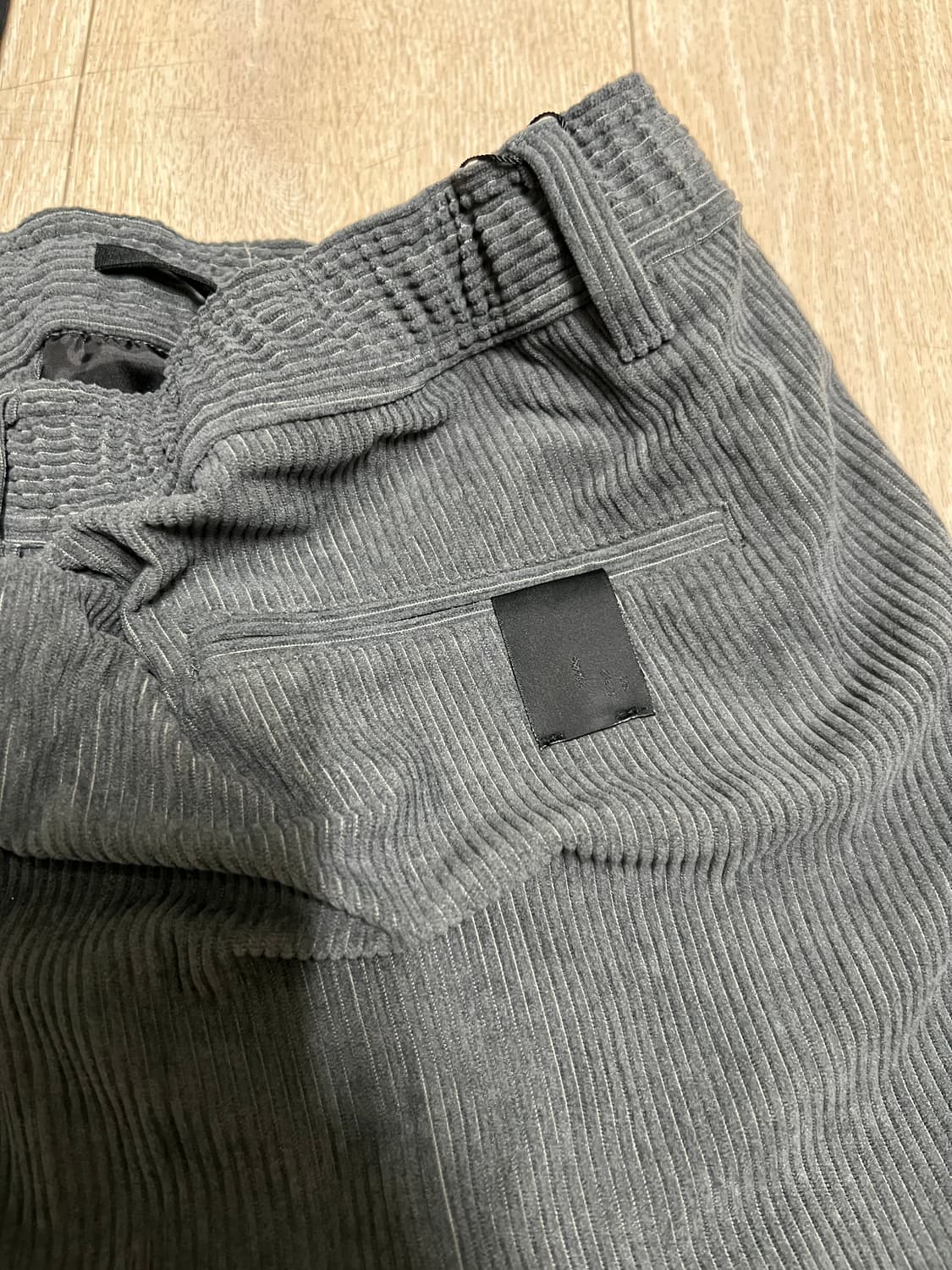 엔할리우드 코듀로이 팬츠 L 챠콜 40(30) 상품이미지3