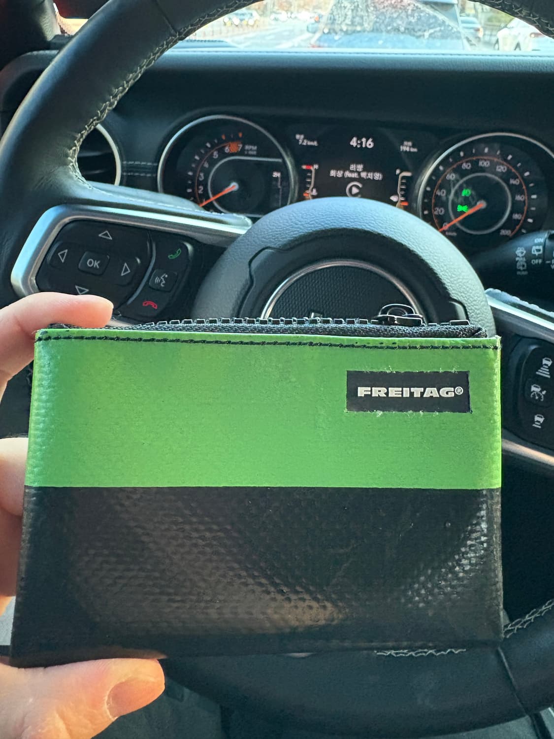 프라이탁 지갑 상품이미지1