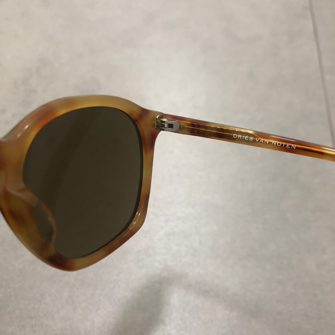 드리스반노튼 린다패로우 선글라스 상품이미지4