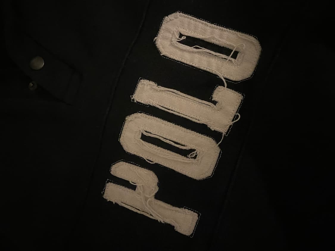 틸던 욜로 스웻셔츠 상품이미지3