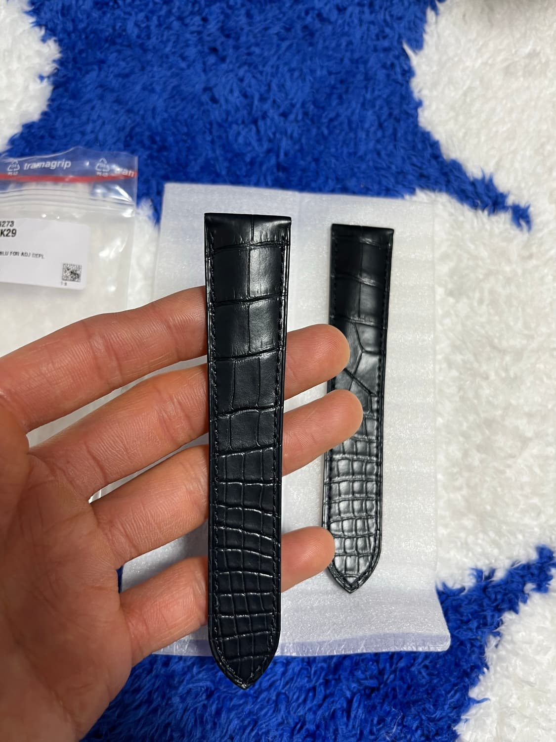 정품) 까르띠에 악어가죽 스트랩 (디버클용) 3가지 컬러 각각 따로 상품이미지3