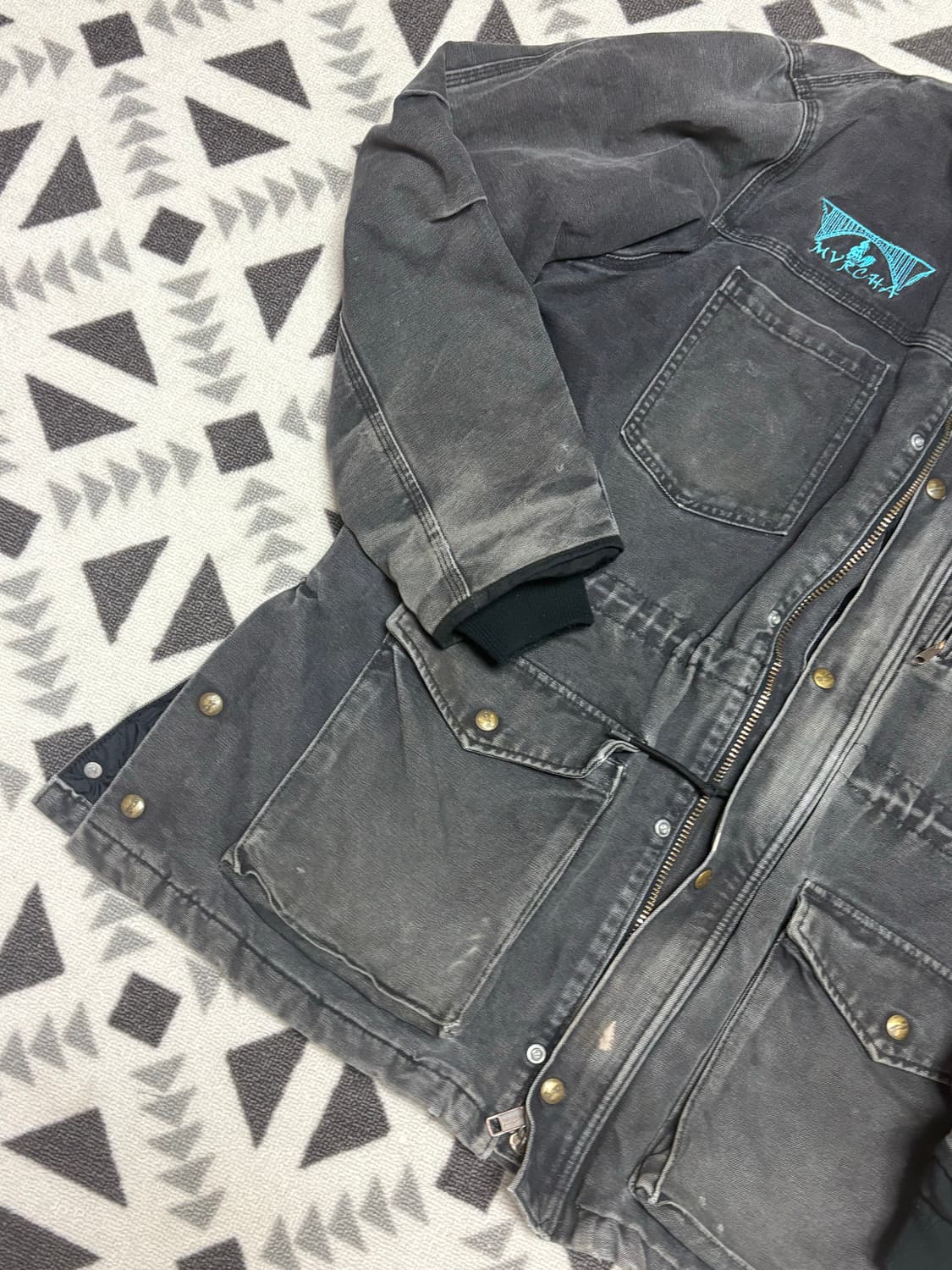 칼하트 오리지널 디트로이트 블랙 워크 자켓 상품이미지4