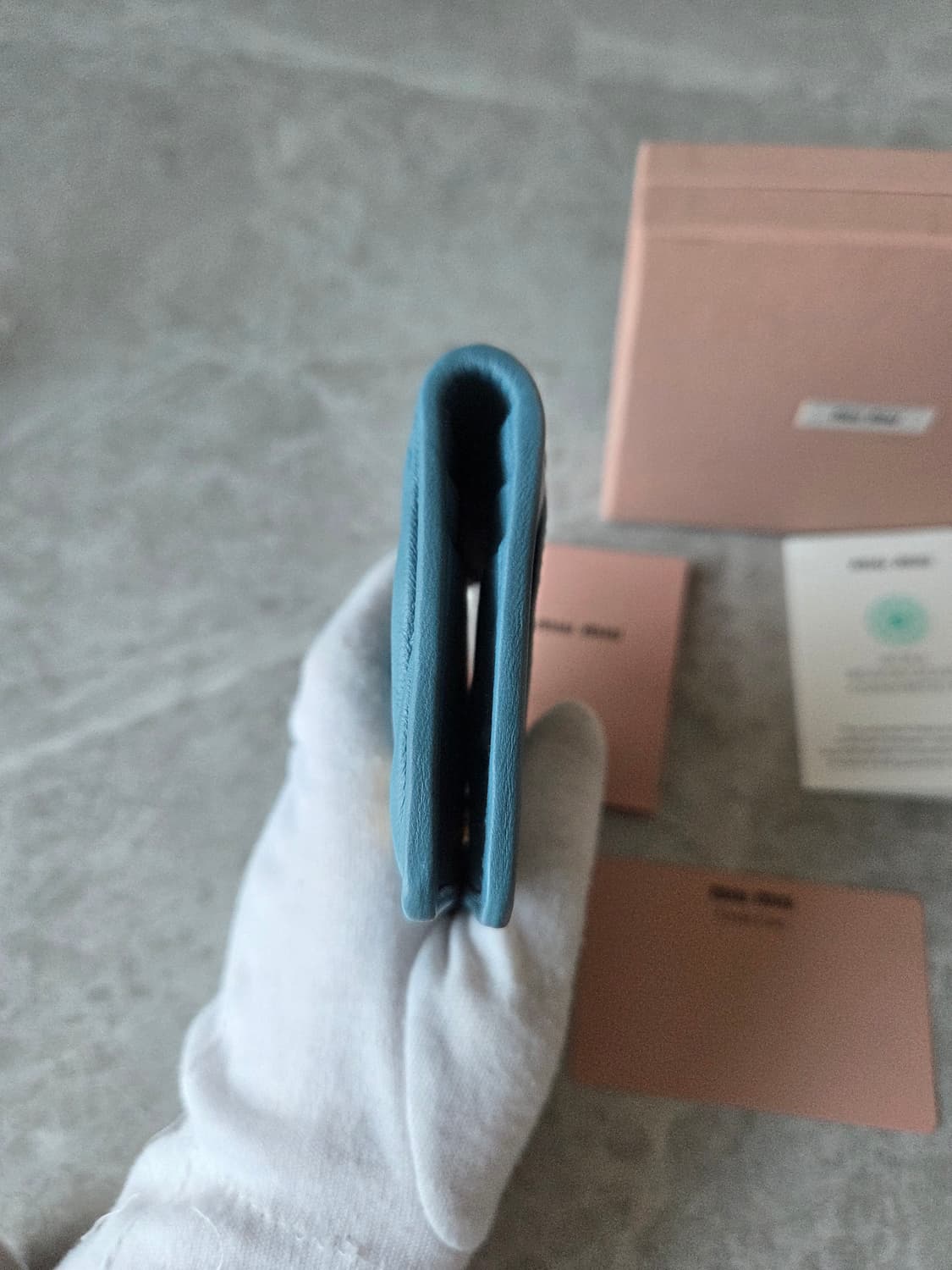 [정품] 미우미우 마테라쎄 나파 오거나이저 마리나 블루 상품이미지5