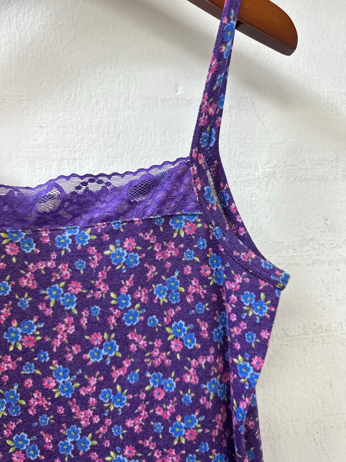 일본빈티지 퍼플 잔꽃 패턴 레이스 트리밍 슬리브리스 탑 상품이미지3