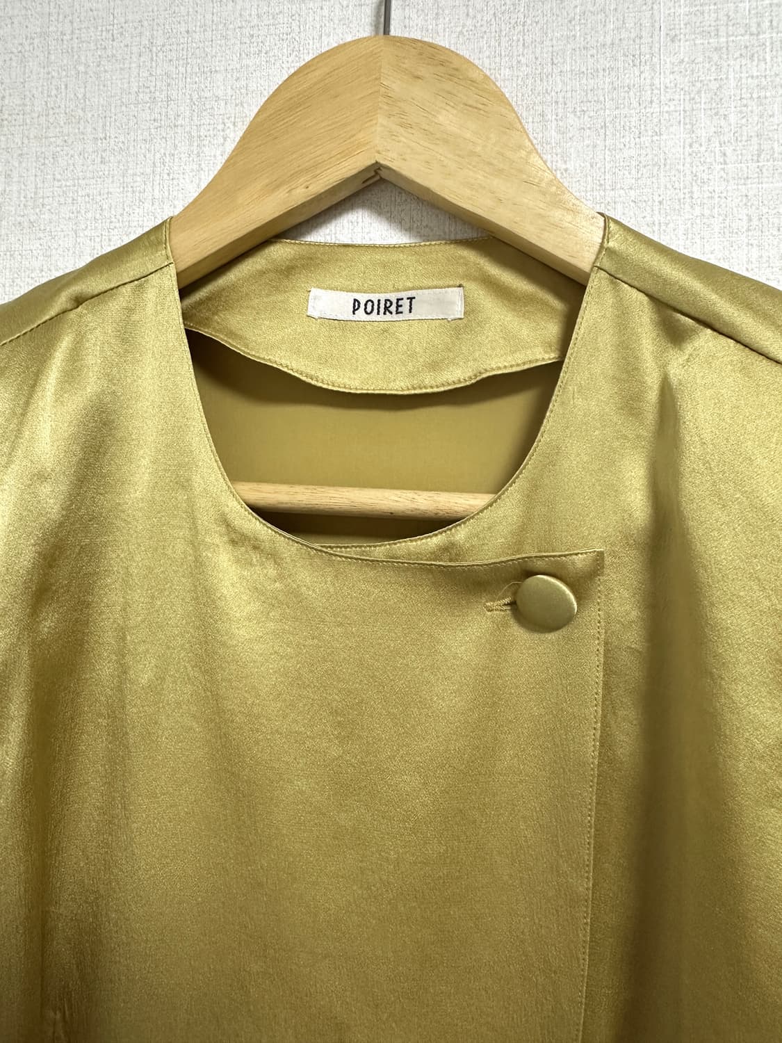 퍼프 골드 블라우스(실크100) 상품이미지2