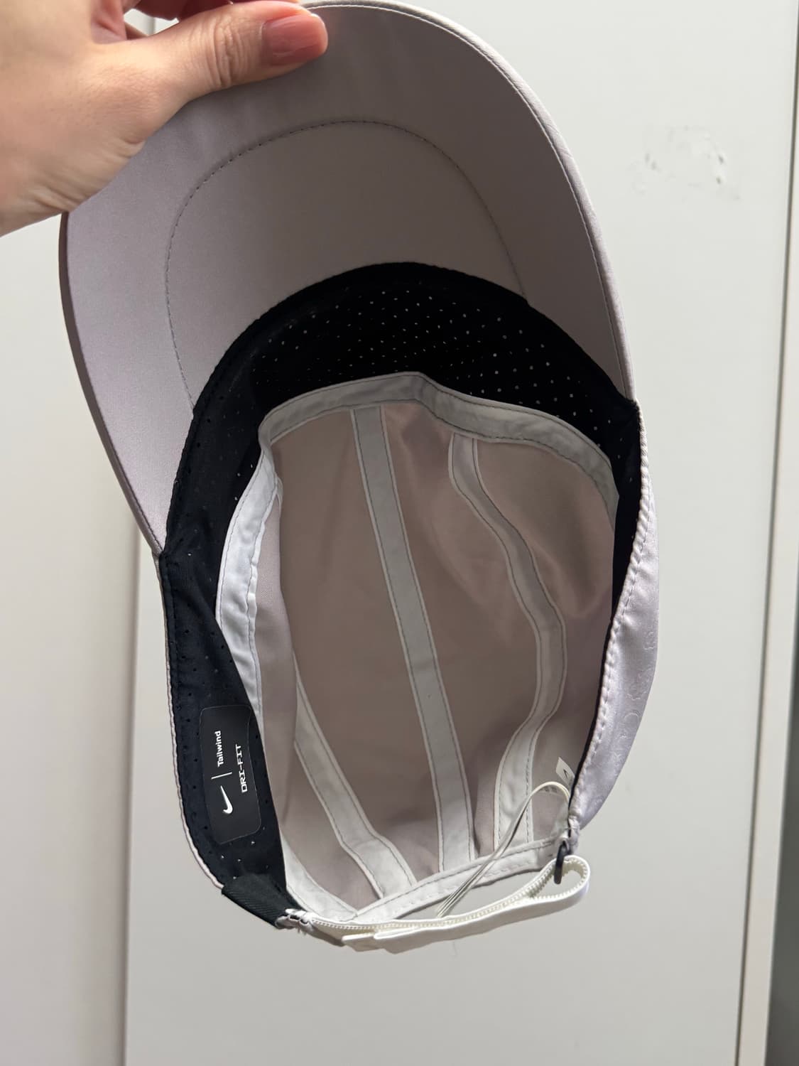 나이키 드라이핏 테일윈드 캡 그레이 상품이미지3