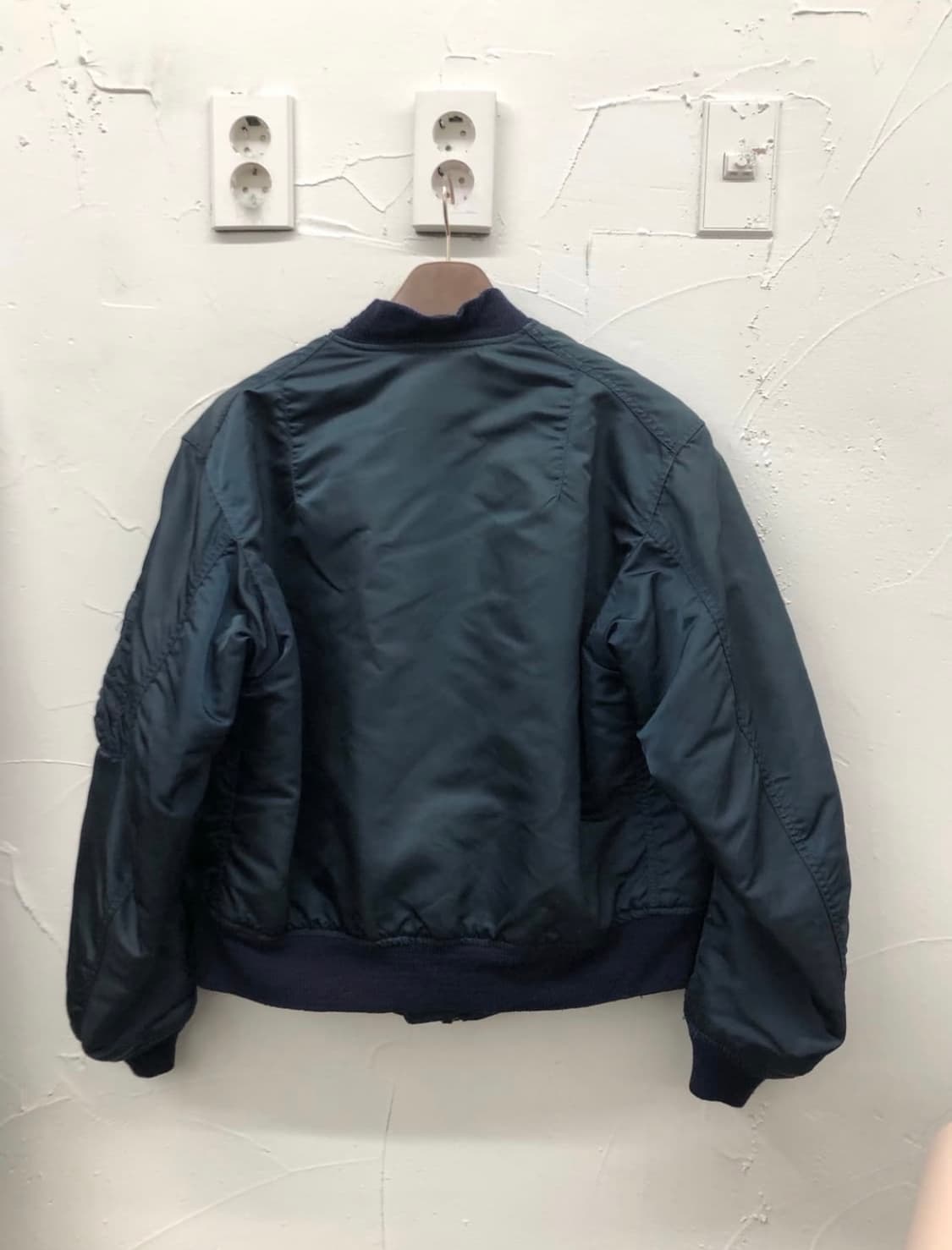 90s 알파인더스트리 ma-1 네이비 상품이미지2