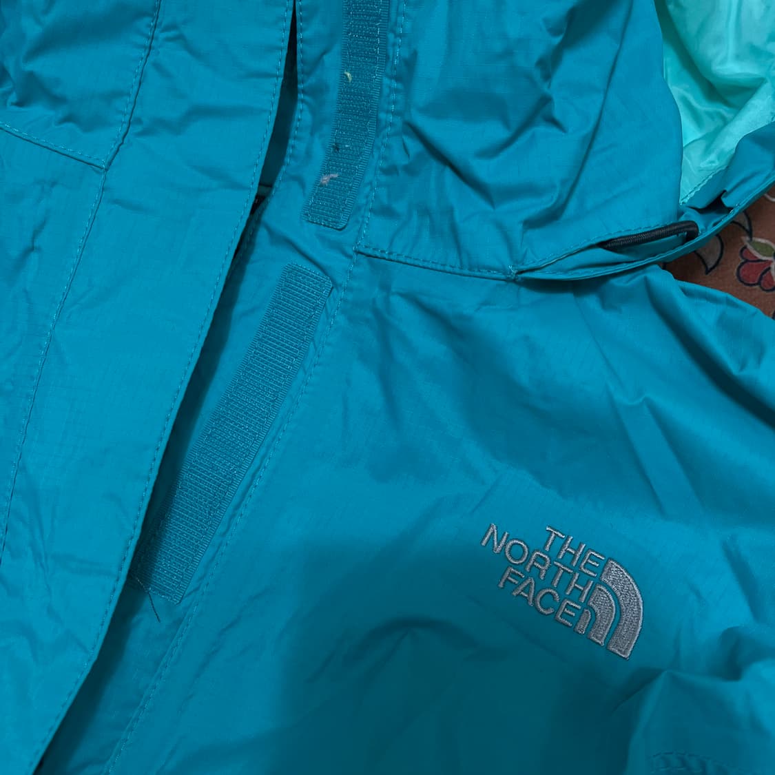 노스페이스 여성 하이벤트 후드 바람막이 자켓 L/90 상품이미지5