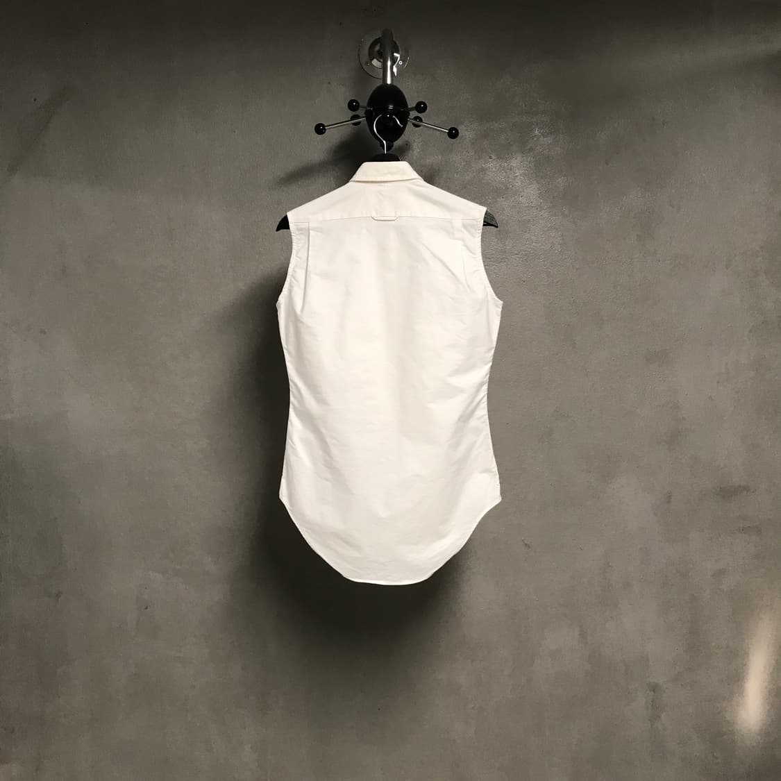 톰브라운 슬리브리스 셔츠 화이트 2(W) 상품이미지7