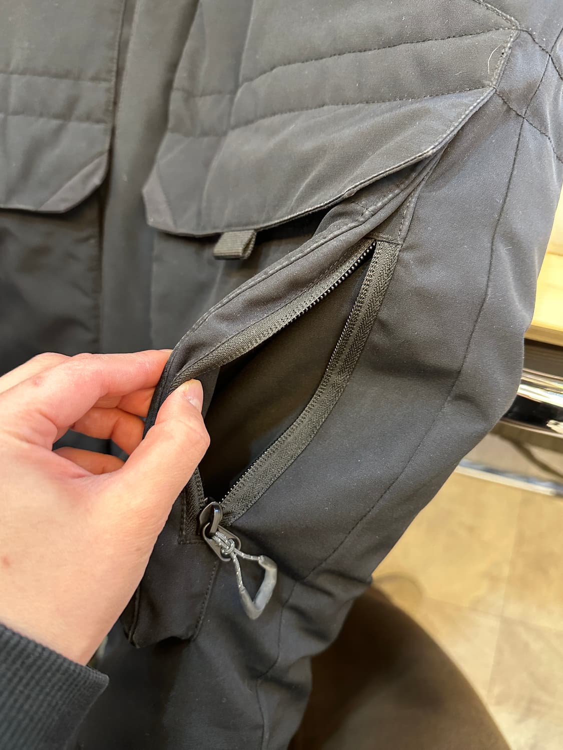 100) k2 알파인 팀 오리털 패딩 블랙 상품이미지5