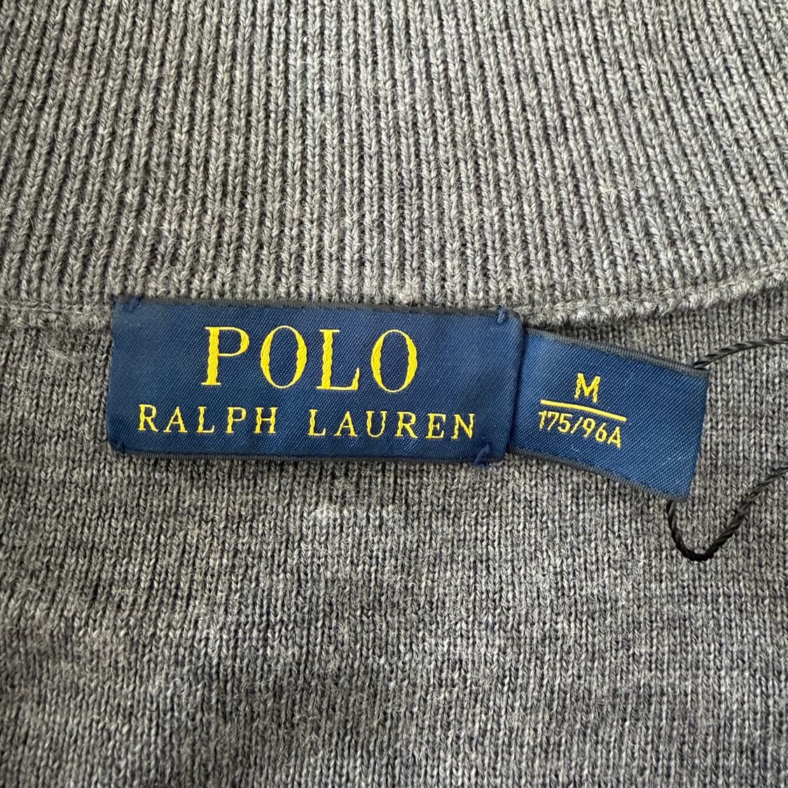 160. 폴로 니트 반집업 상품이미지2