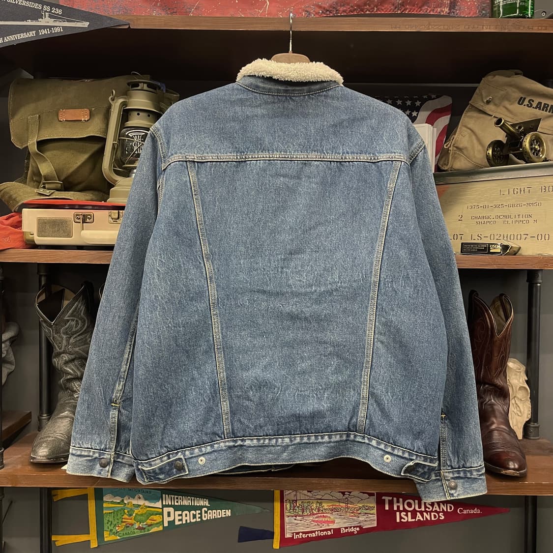 리바이스 타입 3 쉐르파 진청 데님 트러커 자켓 상품이미지2