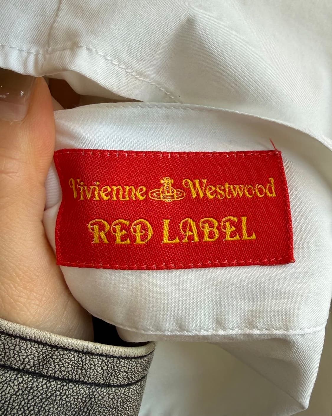 비비안 웨스트우드 레드라벨 화이트 프릴 셔츠  상품이미지8