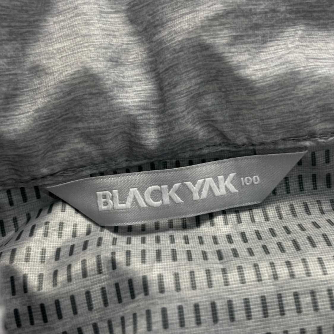 100 블랙야크 경량 바람막이  상품이미지3