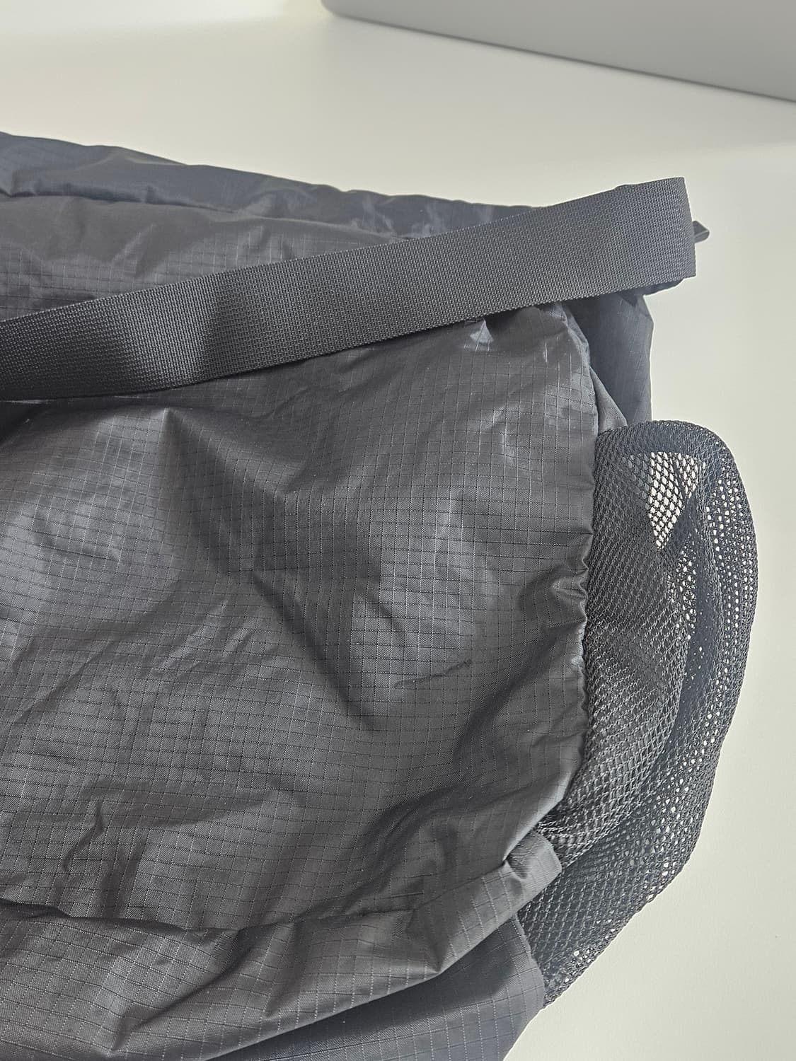 몽벨 포켓터블 라이트 숄더백 라지 (L) 상품이미지6