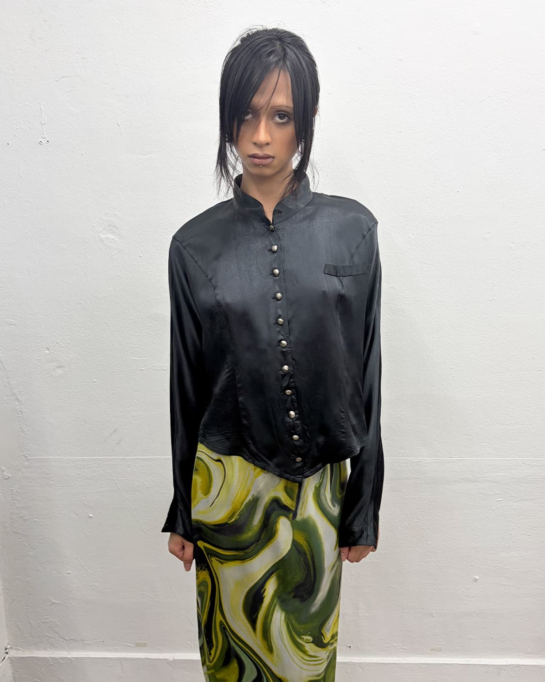 빈티지 새틴 블라우스 상품이미지1