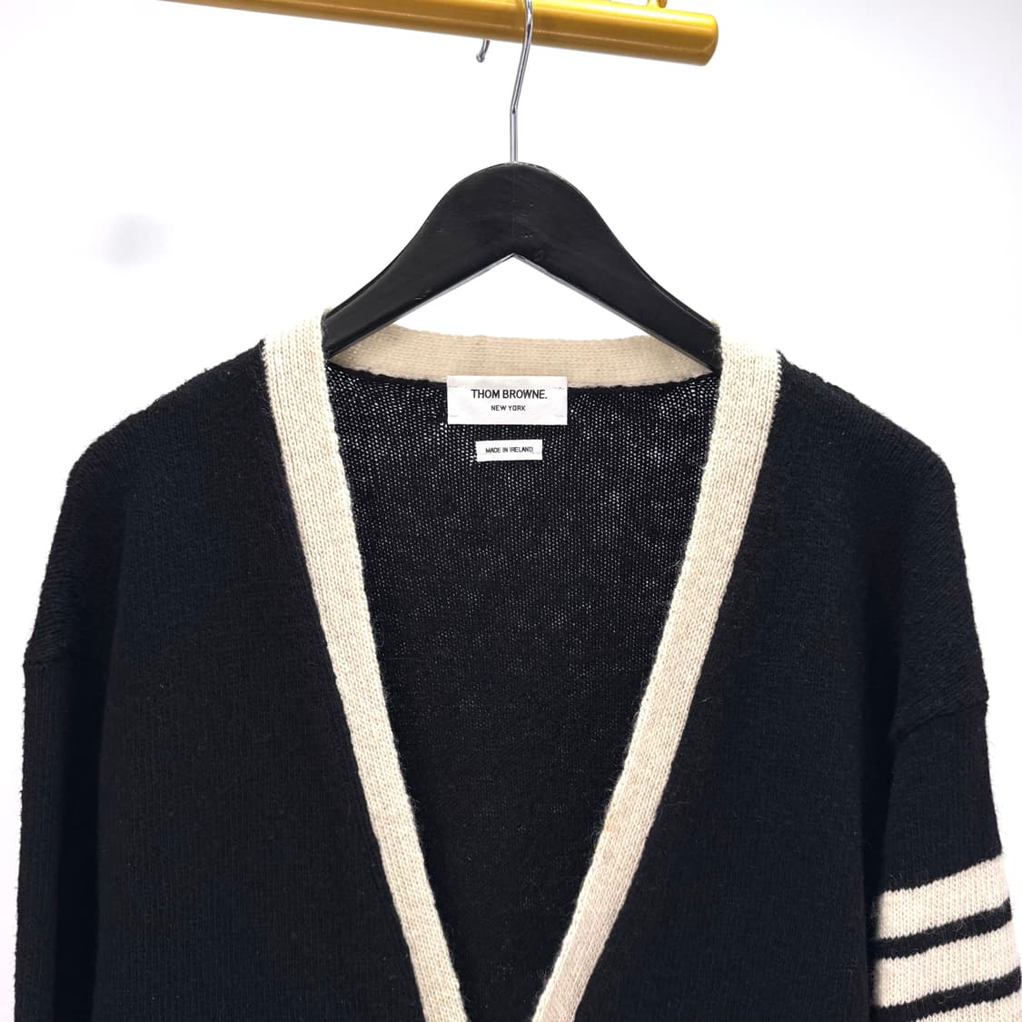 [5사이즈] 톰브라운 사선완장 모헤어 스티치 가디건 (MKC367B) 상품이미지5