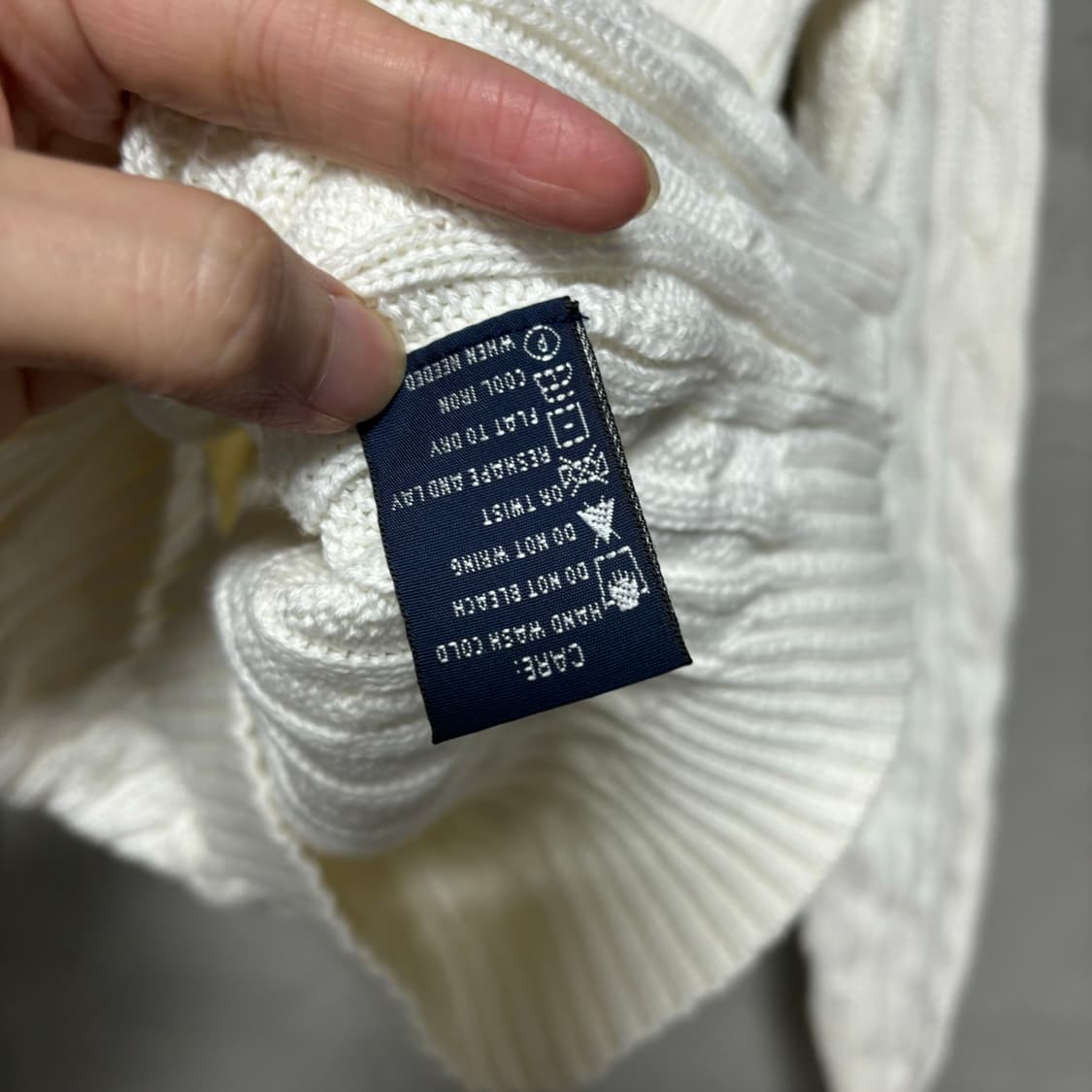 폴로 랄프로렌 꽈배기 니트 화이트 아이보리 상품이미지3