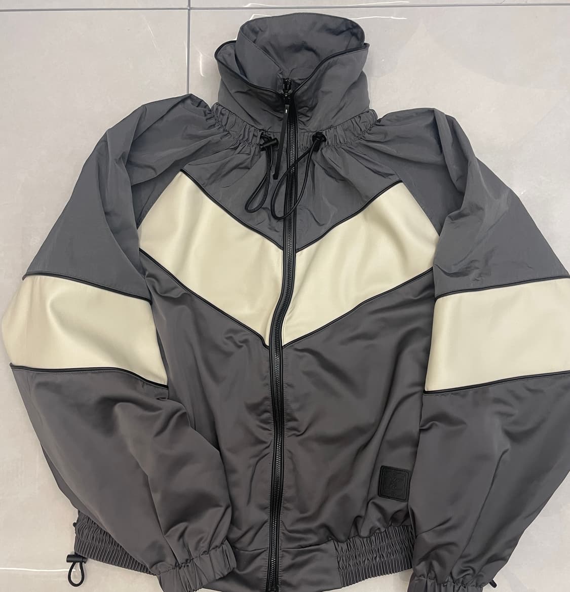 아더에러 Mem 멤 점퍼 그레이 상품이미지1