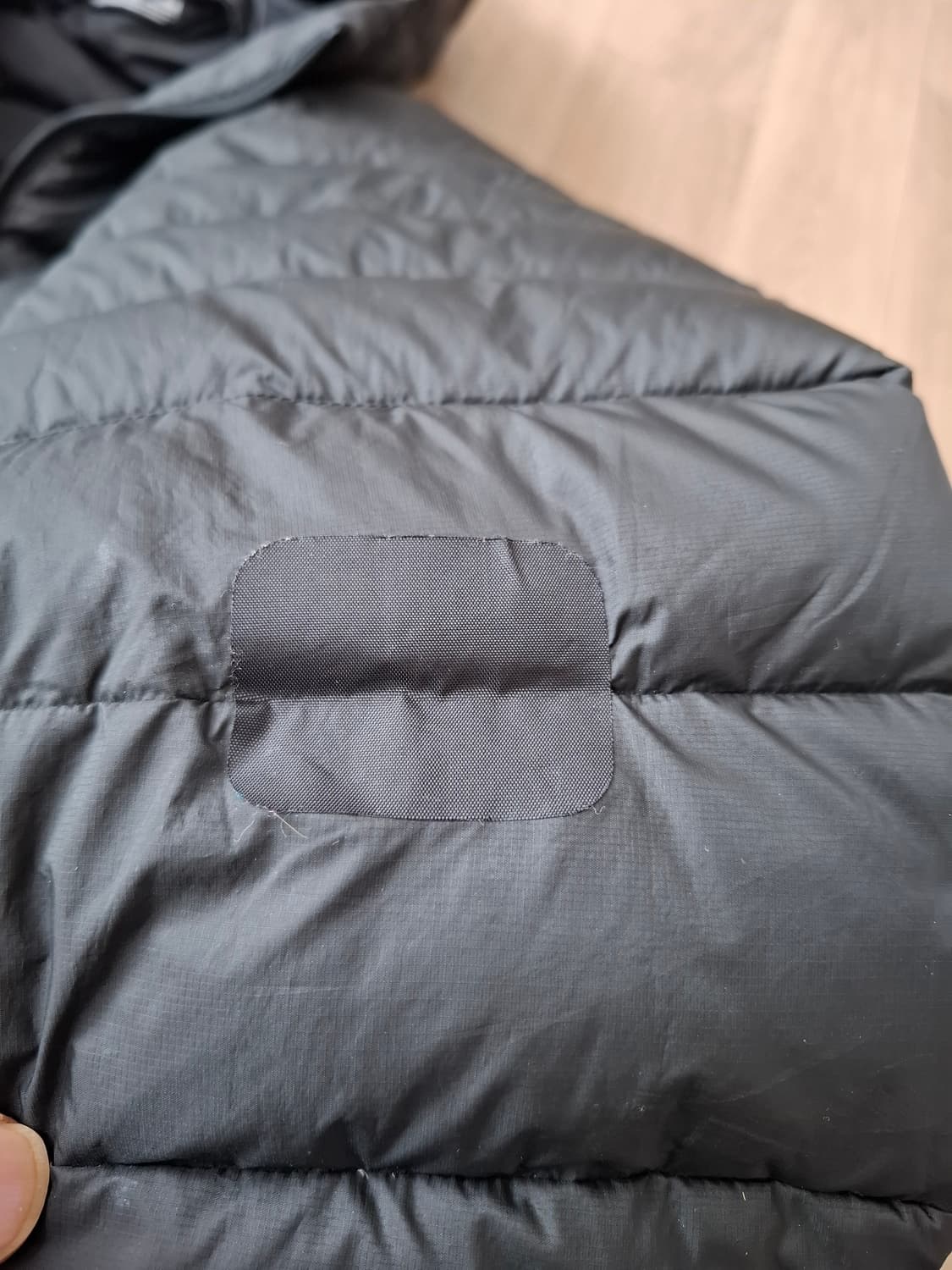 M 아크테릭스 세륨 후디 경량 패딩 자켓 블랙 상품이미지9