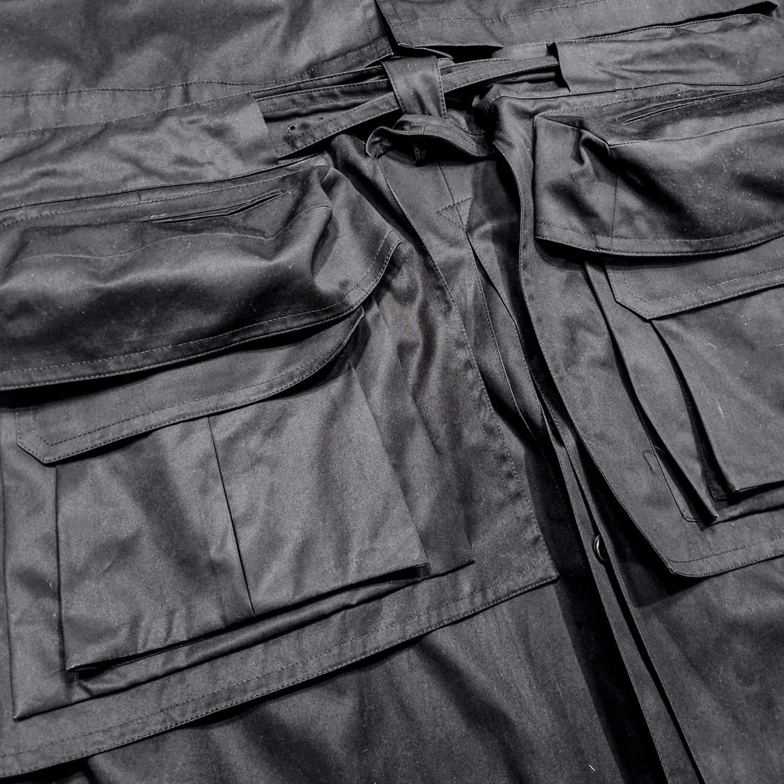 준지 | 17FW 컬렉션 낙하산 트렌치코트 | 블랙 | 44 상품이미지4