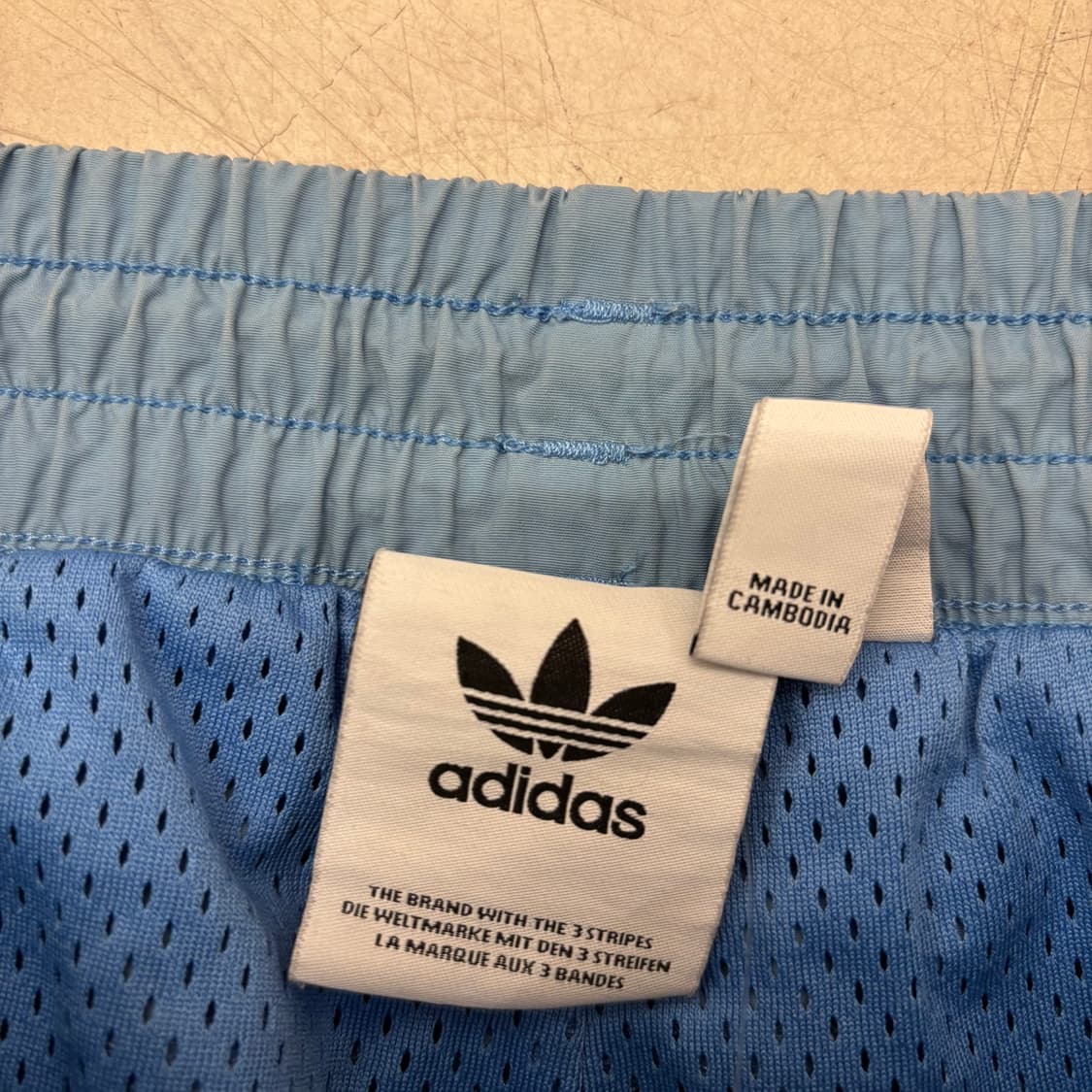 아디다스 사이드라인 스카이블루 조거 팬츠 상품이미지4