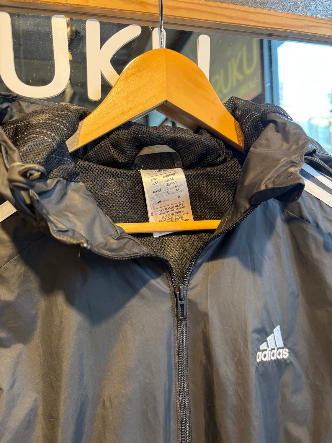 아디다스 블랙 바람막이 M 상품이미지4