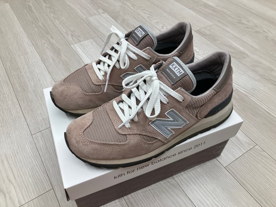 뉴발란스 990V1 KITH 콜라보 판매합니다 상품이미지1