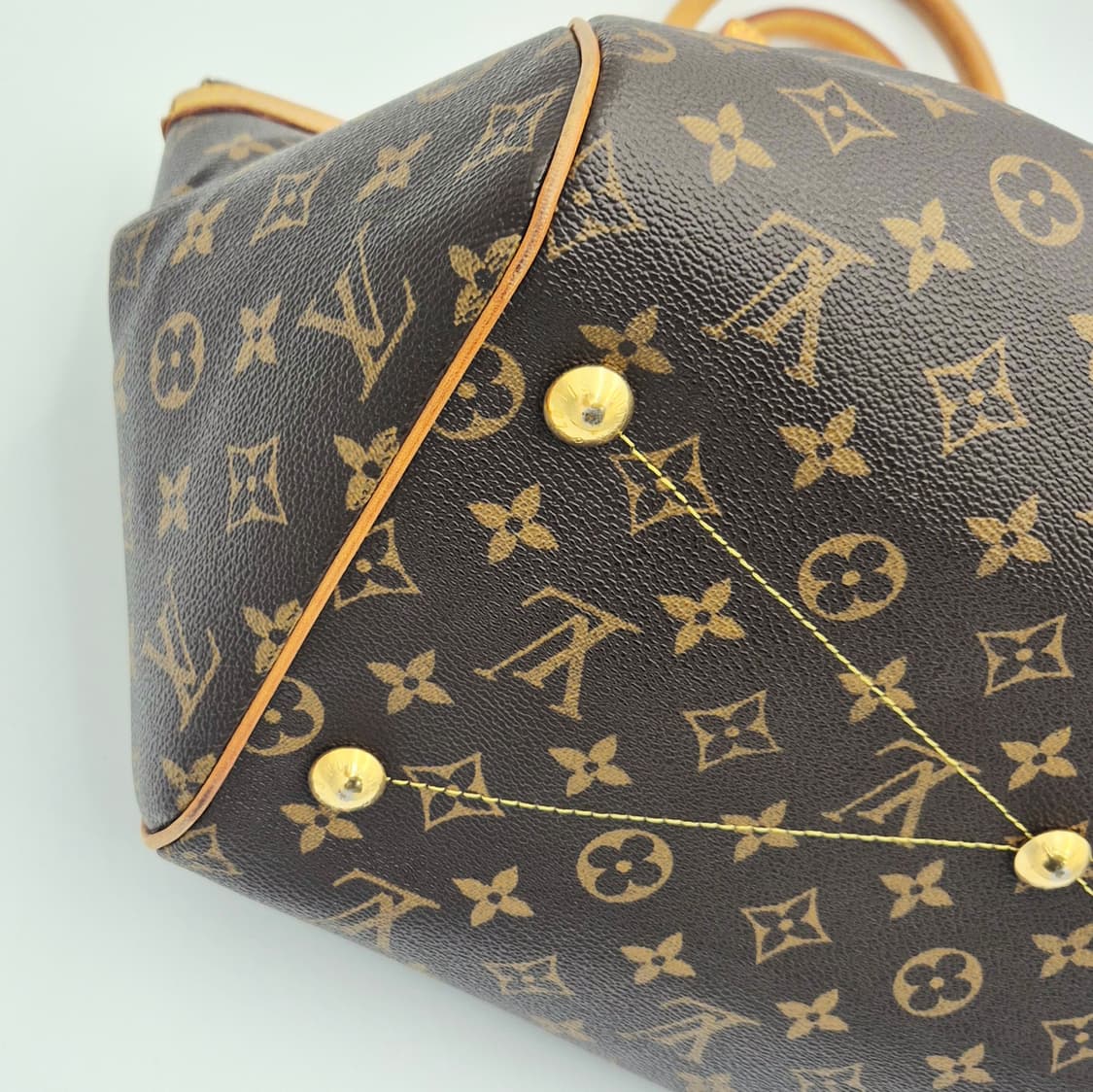 루이비통 티볼리 GM 모노그램 토트백 상품이미지7