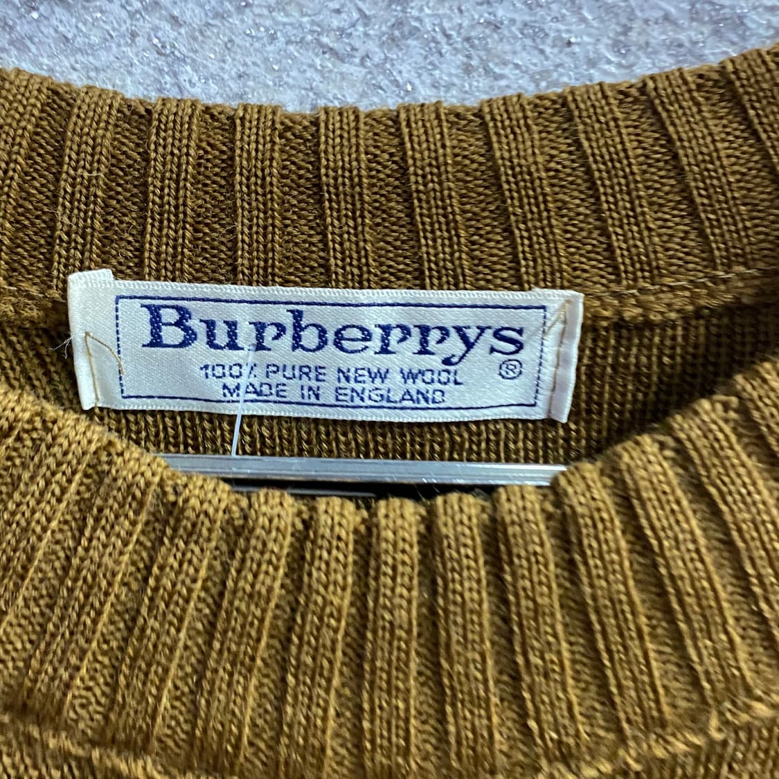 버버리 아카이브 브라운 코만도 라운드 니트 B3132 상품이미지4