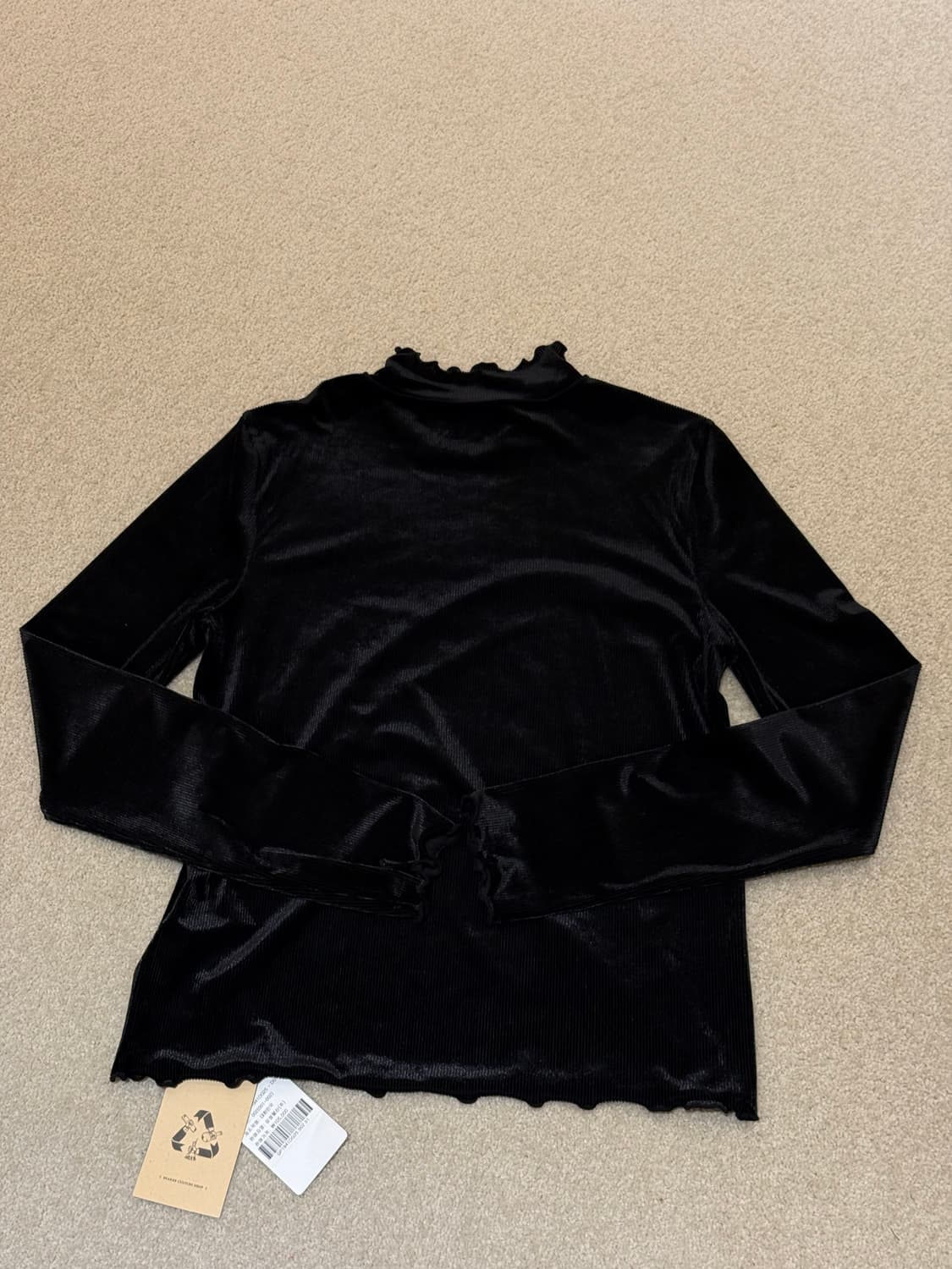 비이커 벨벳 티셔츠 블랙 새상품 s 상품이미지1